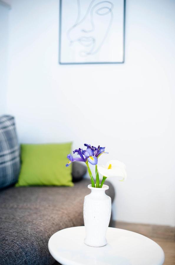 Apartman Nono Splitska Exterior foto