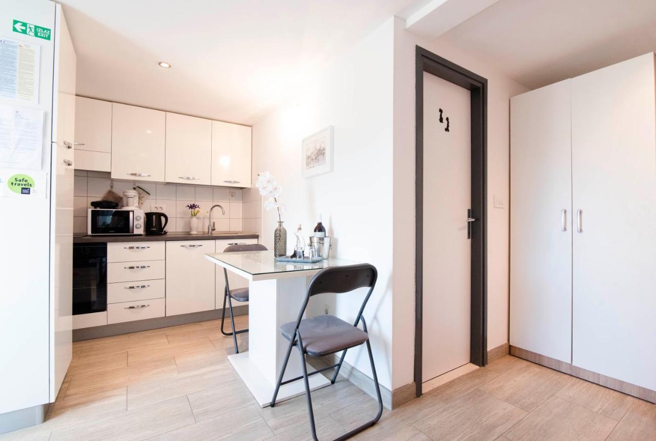 Apartman Nono Splitska Exterior foto