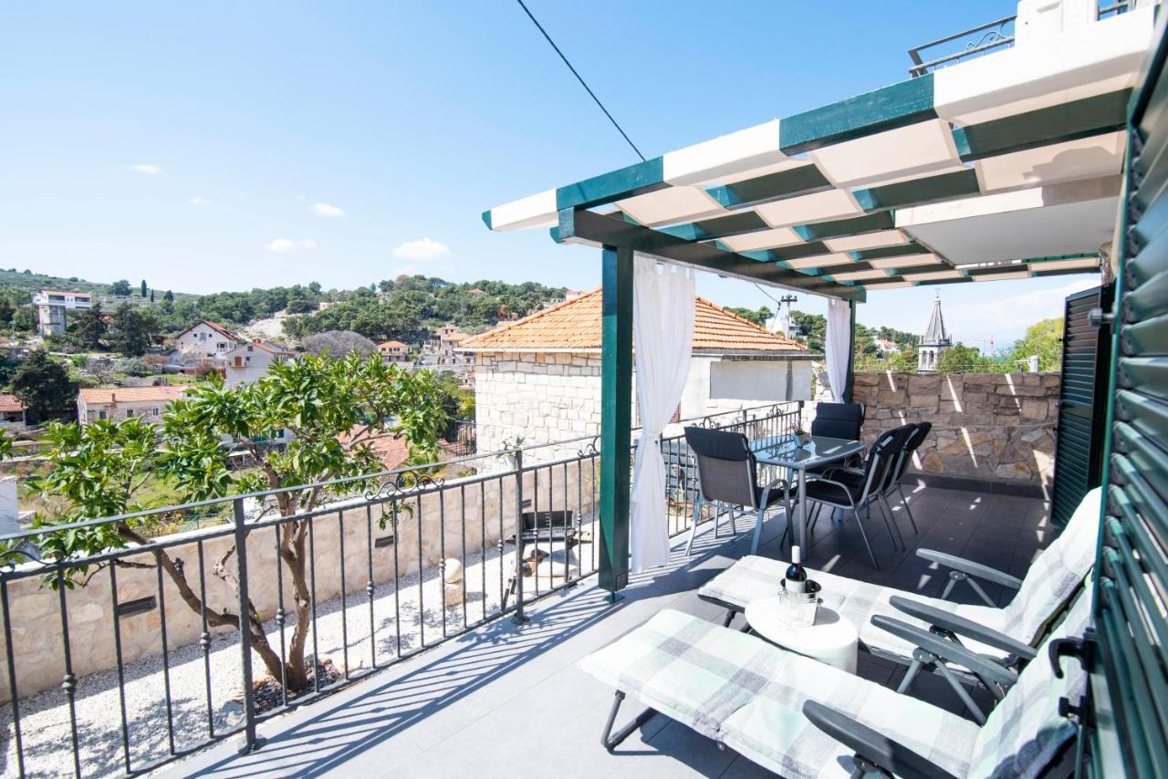 Apartman Nono Splitska Exterior foto